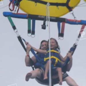 Meet your Posher, Carrie